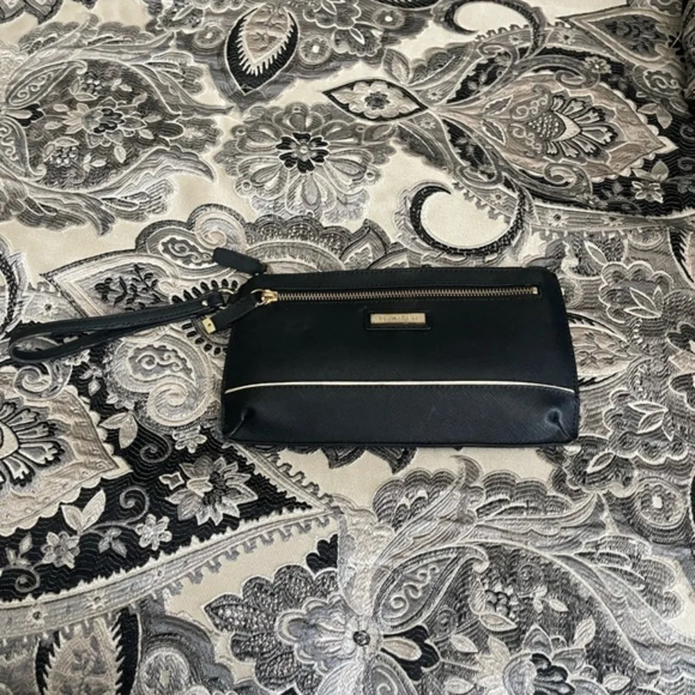 Calvin Klein Clutch‎